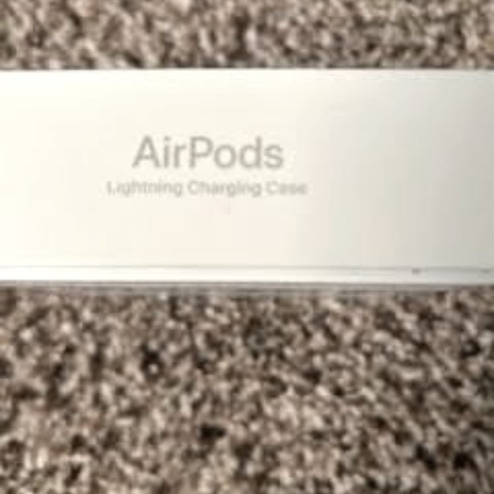 Air Pods 3rd Generation - Picture 2 of 2